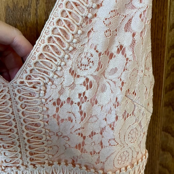 Francesca’s dress - Picture 3 of 5